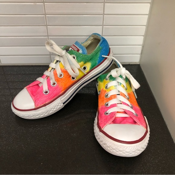 Converse Other - 🥳HOST PICK🥳 Converse kids Chuck Taylor Low Top